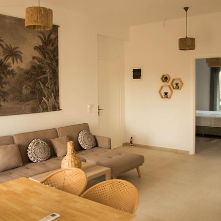 Aristidis Apartments Ájos Jeórjos Eksteriør bilde
