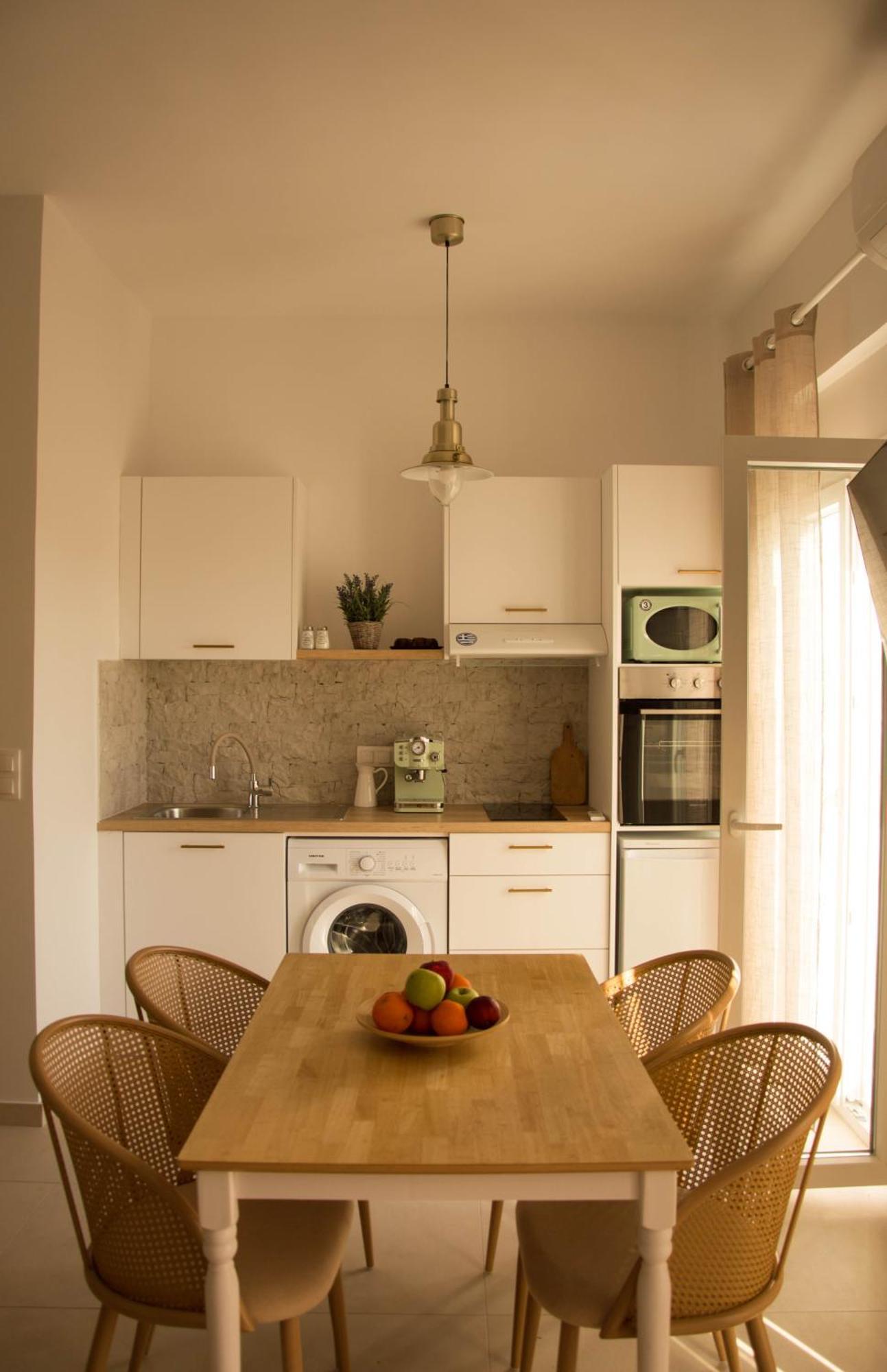 Aristidis Apartments Ájos Jeórjos Eksteriør bilde