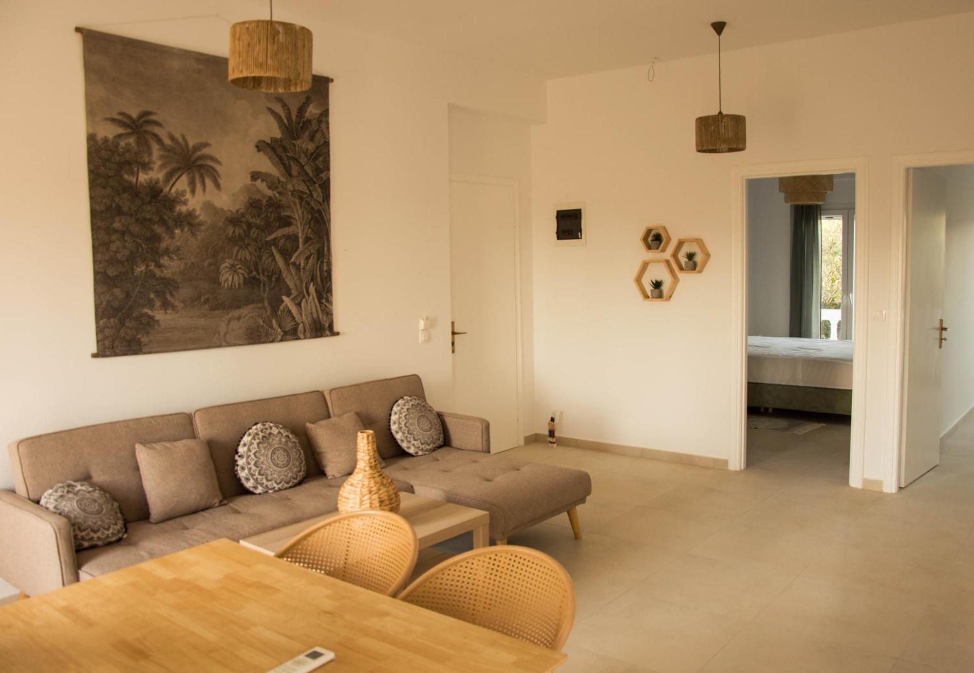 Aristidis Apartments Ájos Jeórjos Eksteriør bilde