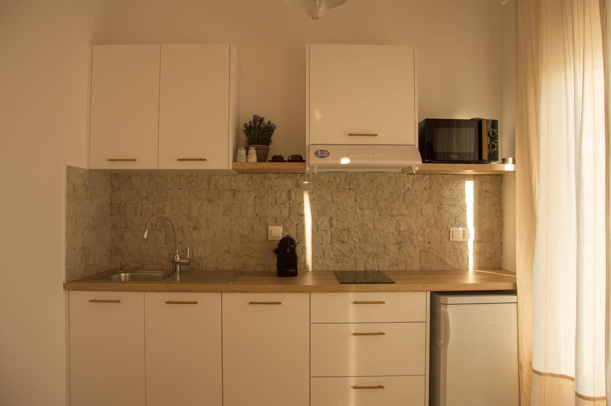 Aristidis Apartments Ájos Jeórjos Eksteriør bilde