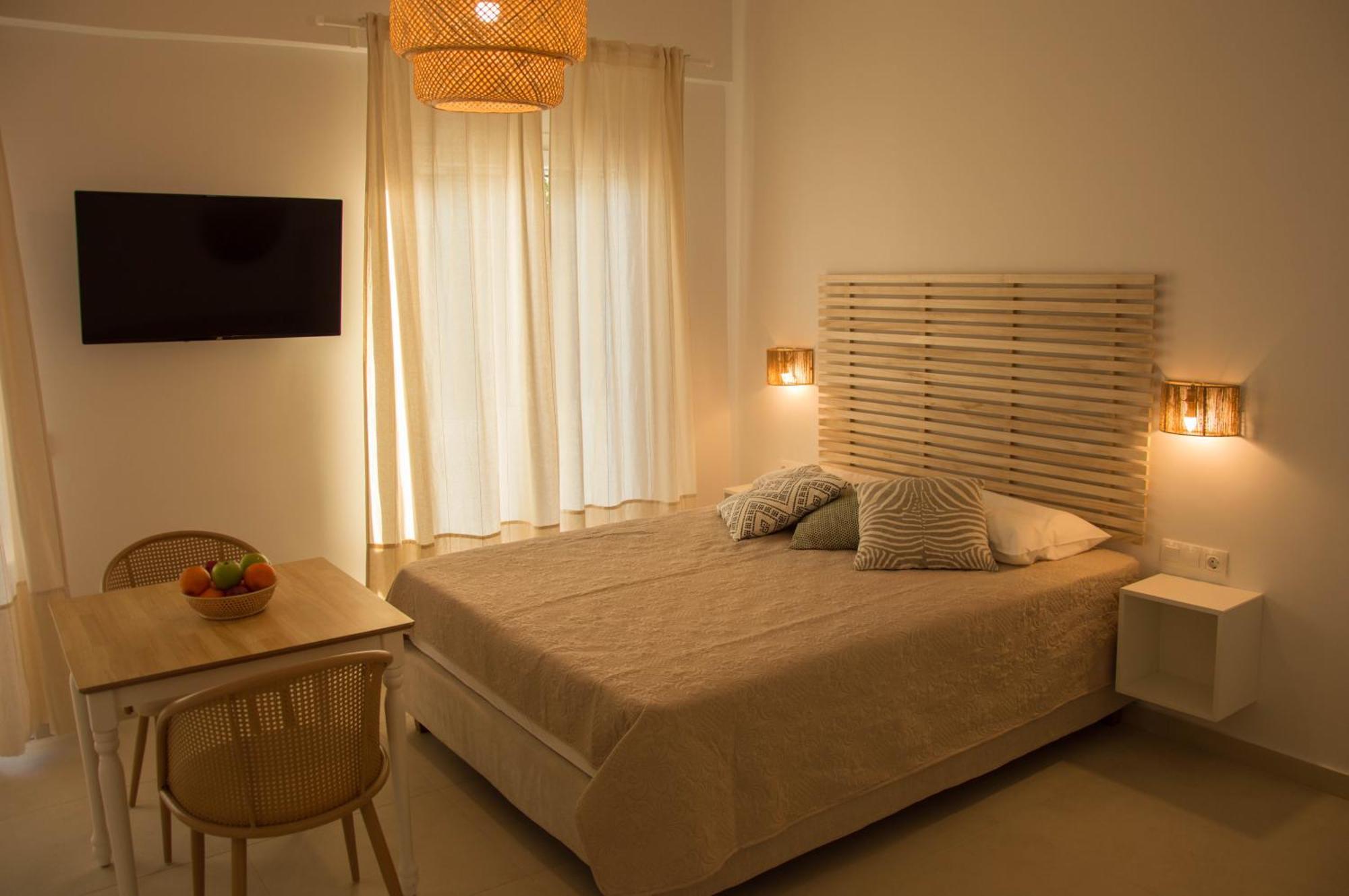 Aristidis Apartments Ájos Jeórjos Eksteriør bilde