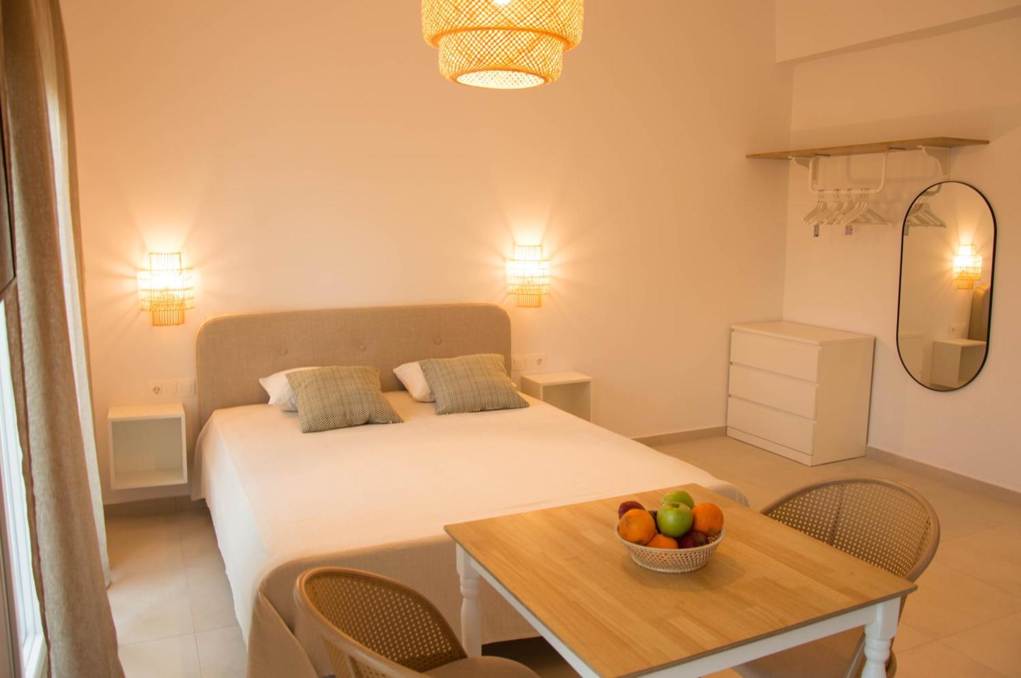 Aristidis Apartments Ájos Jeórjos Eksteriør bilde