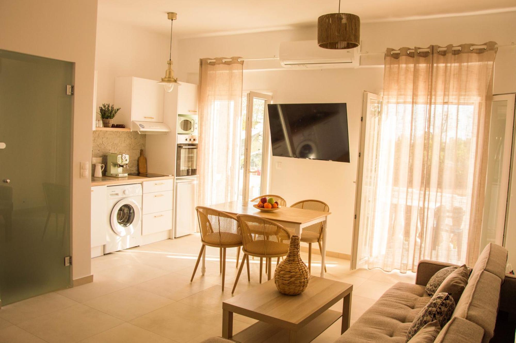 Aristidis Apartments Ájos Jeórjos Eksteriør bilde